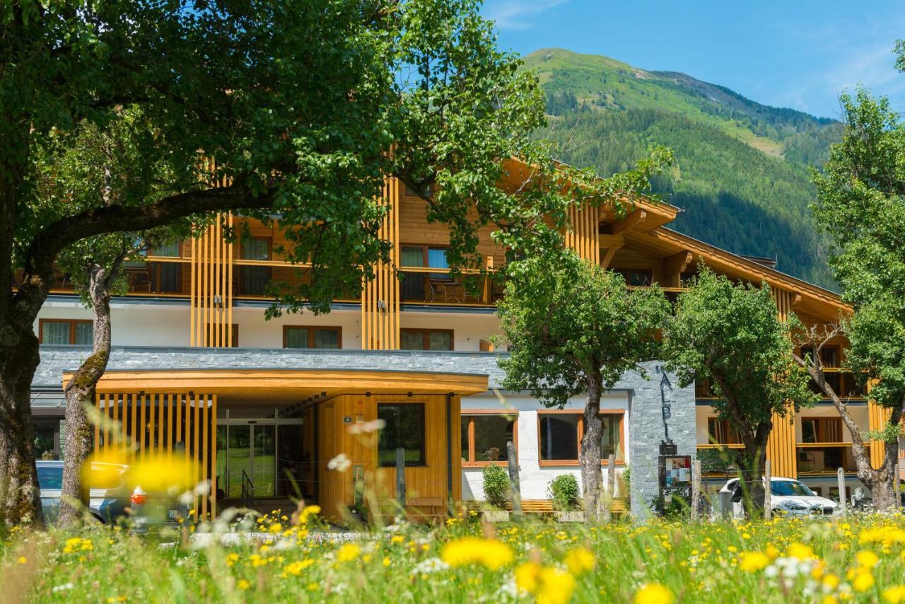 Hotel Alpina Рауріс Екстер'єр фото