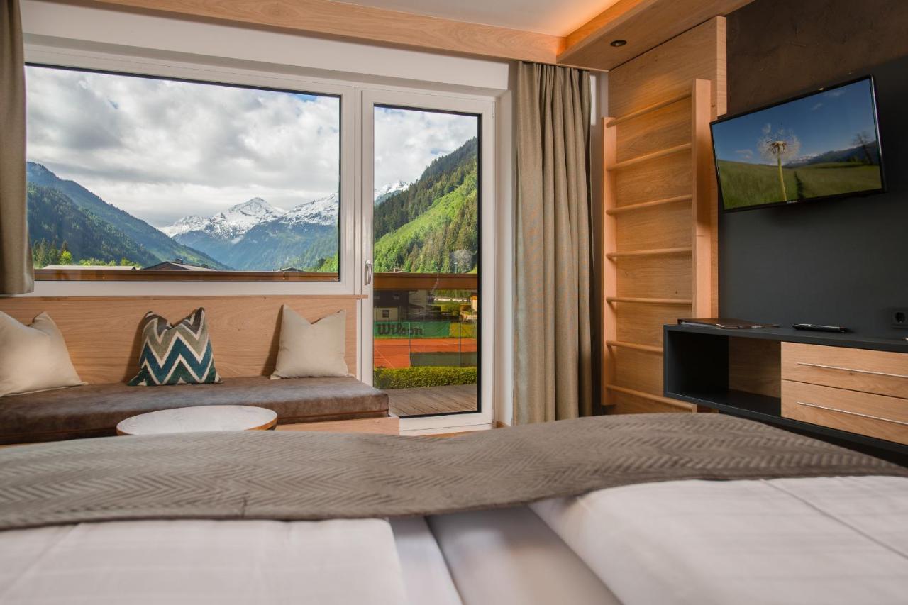 Hotel Alpina Рауріс Екстер'єр фото