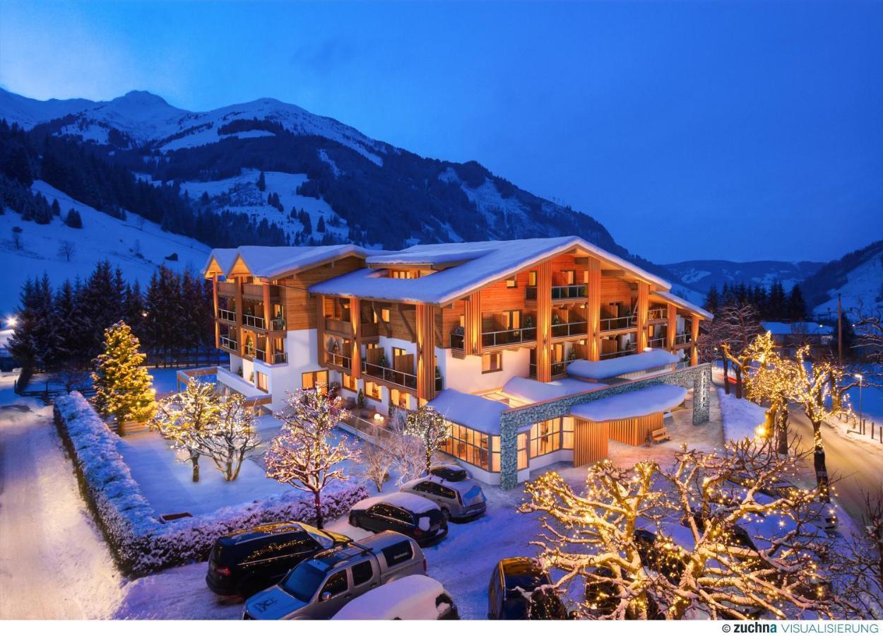 Hotel Alpina Рауріс Екстер'єр фото